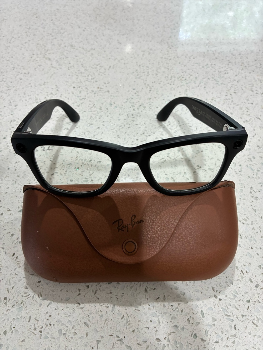 Ray-Ban Meta Smart Glasses RW4006 Matte Black + Charging Case | Factory Reset